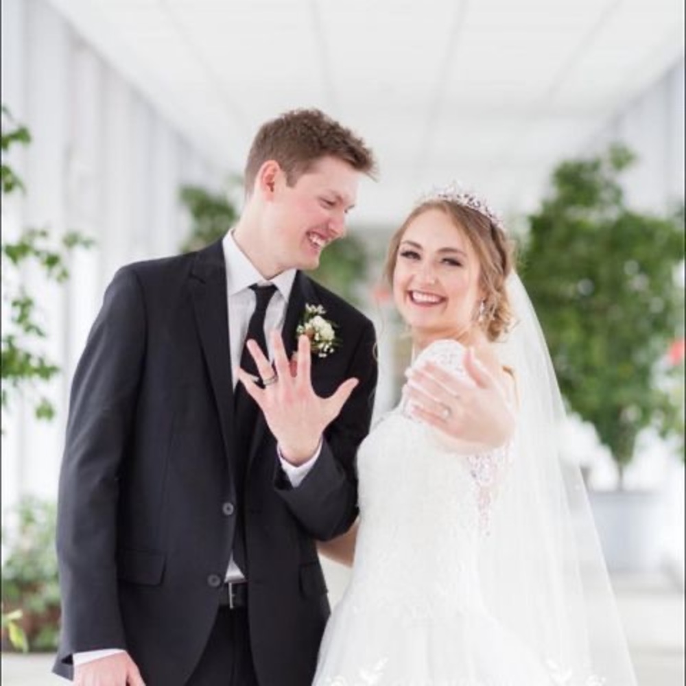 Meet your Posher, Sara